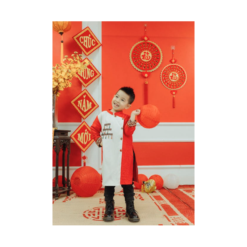 12 Linternas de Papel Rojas – Decoración para Lunar New Year